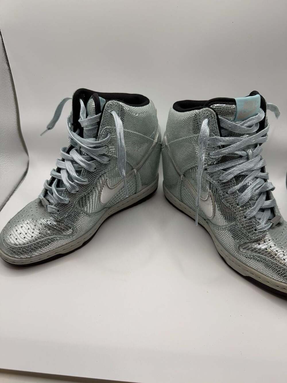 Nike Women's Dunk Sky Hi QS 'Disco Ball' Metallic Silver Wedge Sneakers - Picture 4 of 11